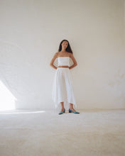Load image into Gallery viewer, Lulu Hangkerchief Skirt - Soft White
