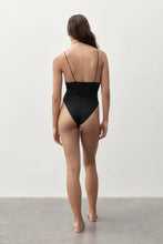 Load image into Gallery viewer, JAGGER ONE PIECE- BLACK
