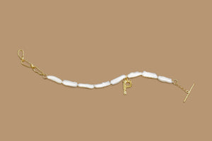 Birch Pearls Alphabet - Bracelet