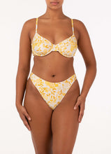 Load image into Gallery viewer, Hi Line Pant Bottom - Daffodil
