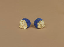 Load image into Gallery viewer, Lapis Moss Earrings
