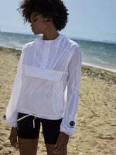 Load image into Gallery viewer, Avic Anorak - White
