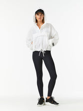 Load image into Gallery viewer, Avic Anorak - White
