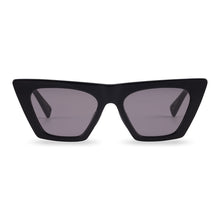 Load image into Gallery viewer, HK01 Biu Biu / Supple Pink
