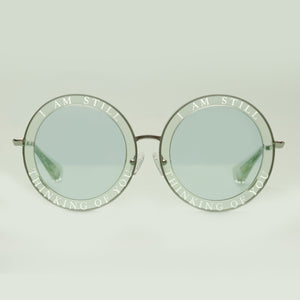 Q03 Honey Trap / Green Shiny Silver Acetate