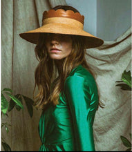 Load image into Gallery viewer, Donna Crown Panama - Biscuit Papaya
