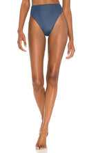 Load image into Gallery viewer, Incline Bottom - Navy
