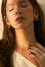 Load image into Gallery viewer, Huang Mini Pearls Necklace
