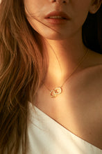 Load image into Gallery viewer, Huang Mini Pearls Necklace
