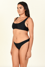 Load image into Gallery viewer, Lure Bottom - Navy

